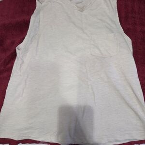 Vuori Off-White Sleeveless Top Sz Small